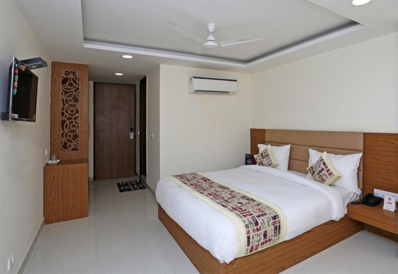 Hotel Airport D'Capitol Új-Delhi Kültér fotó