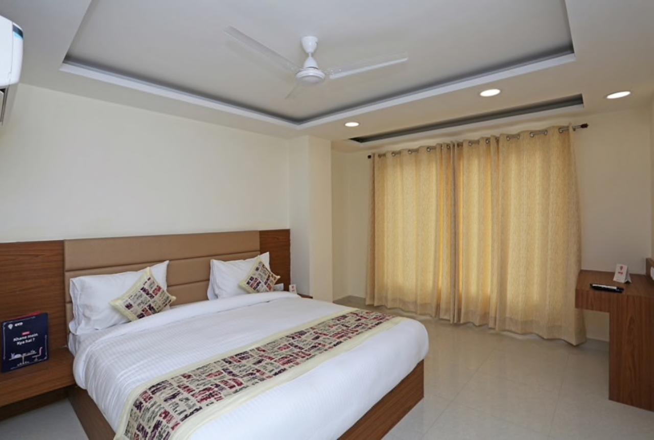 Hotel Airport D'Capitol Új-Delhi Kültér fotó